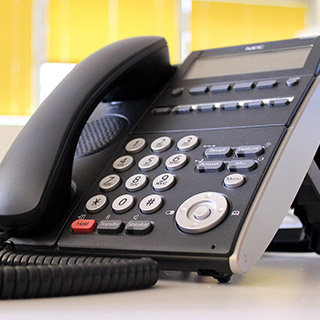 オフィスの電話も除菌